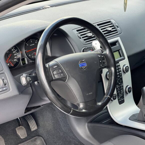  V50