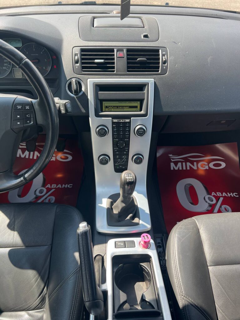  V50