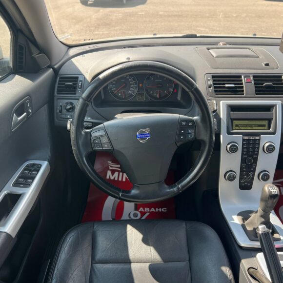  V50