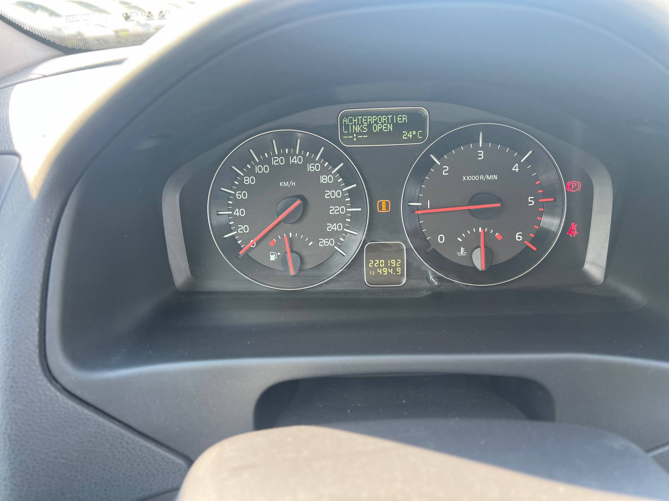  V50