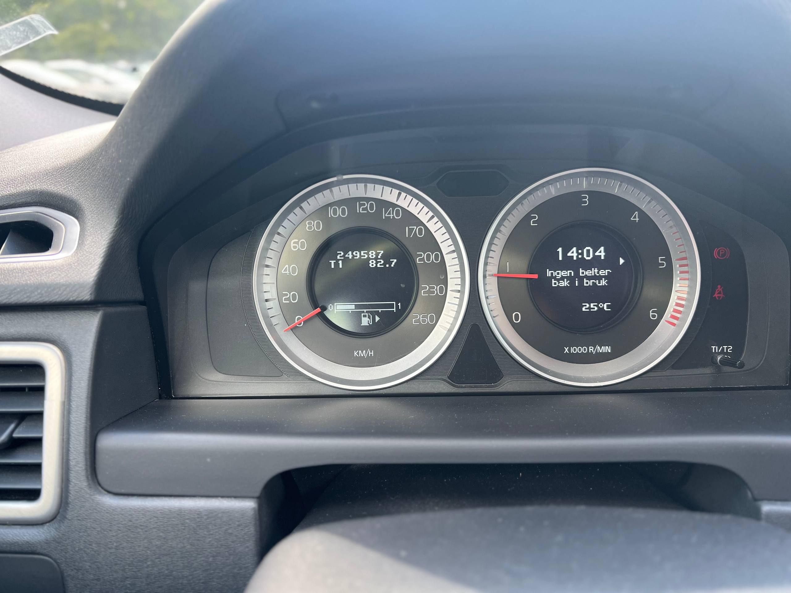  V70