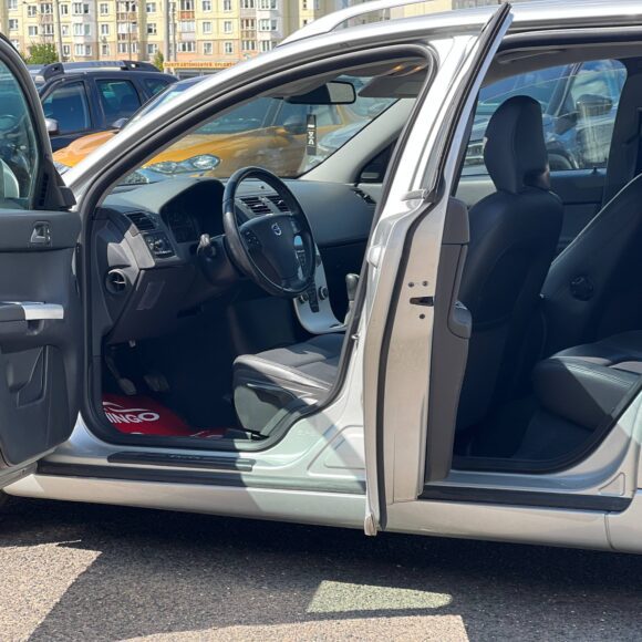  V50