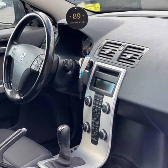  V50