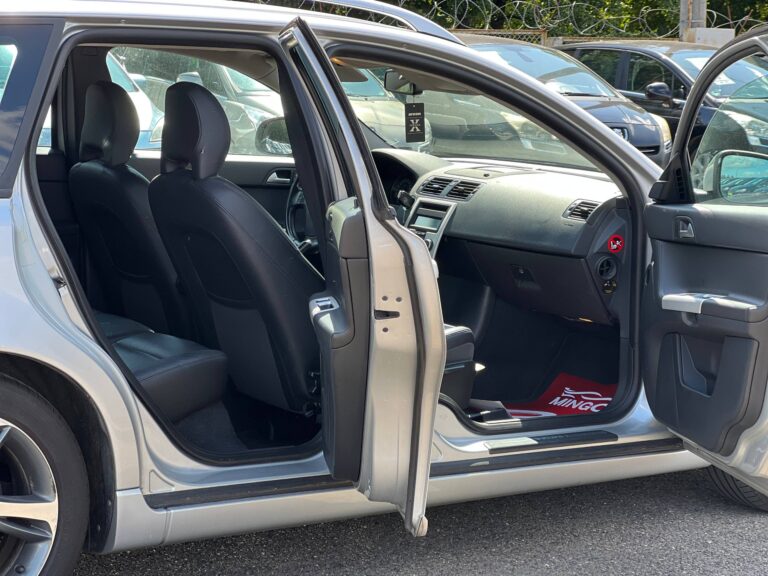  V50